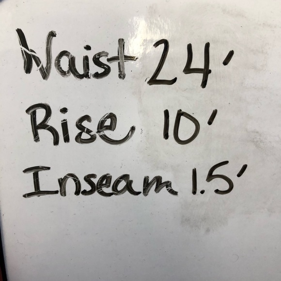 Brandy Melville light wash polka dot Jean Shorts - Picture 5 of 5